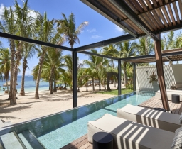 3-Bedroom LUX* Grand Beach Pool Villa